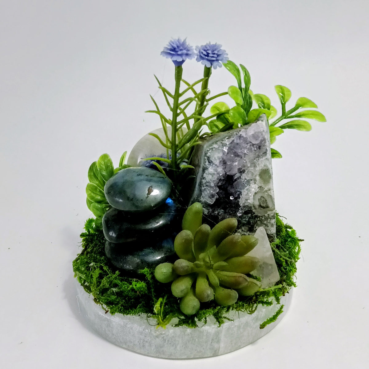 Moonlit Clarity - Crystal Garden